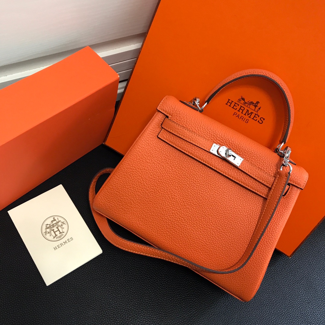 Hermes Kelly 32cm Handbag Shoulder Bag in Orange Togo Leather